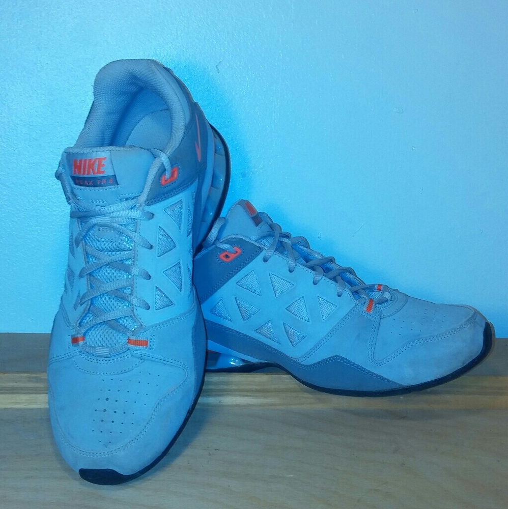 Nike Like New!!